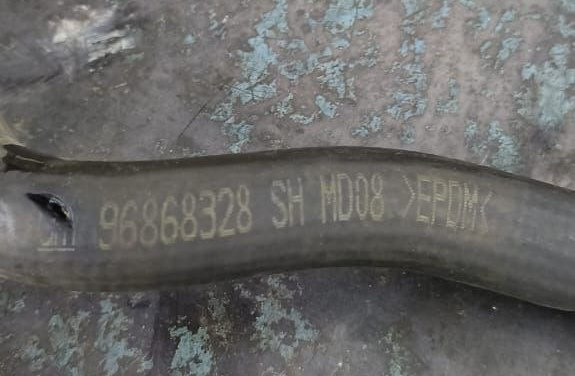 Перетерся патрубок системы охлаждения GM 96868328 — Chevrolet Orlando ...