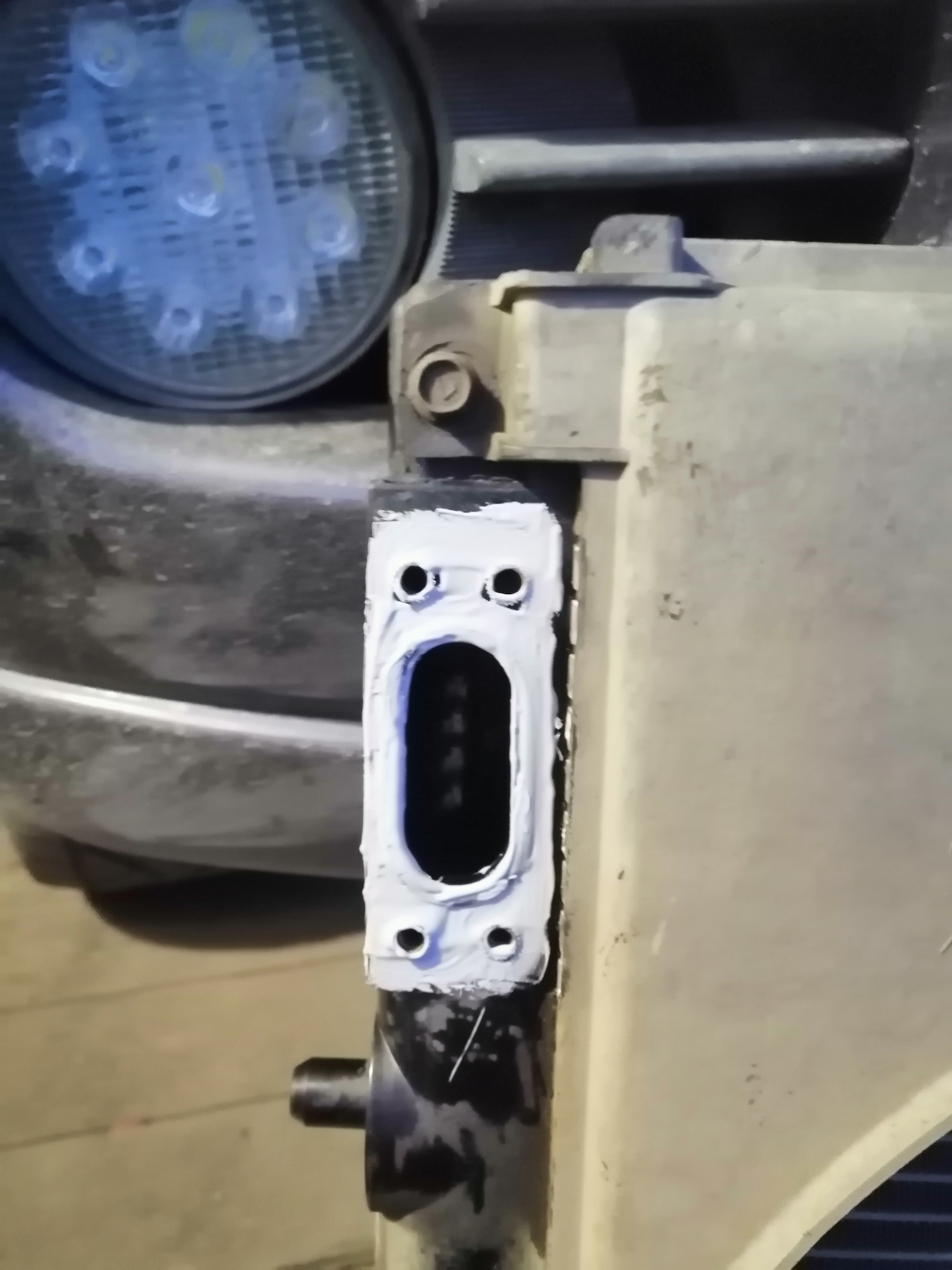 Устранения течи радиатора — Mitsubishi Pajero Sport (1G), 3 л, 2005 ...