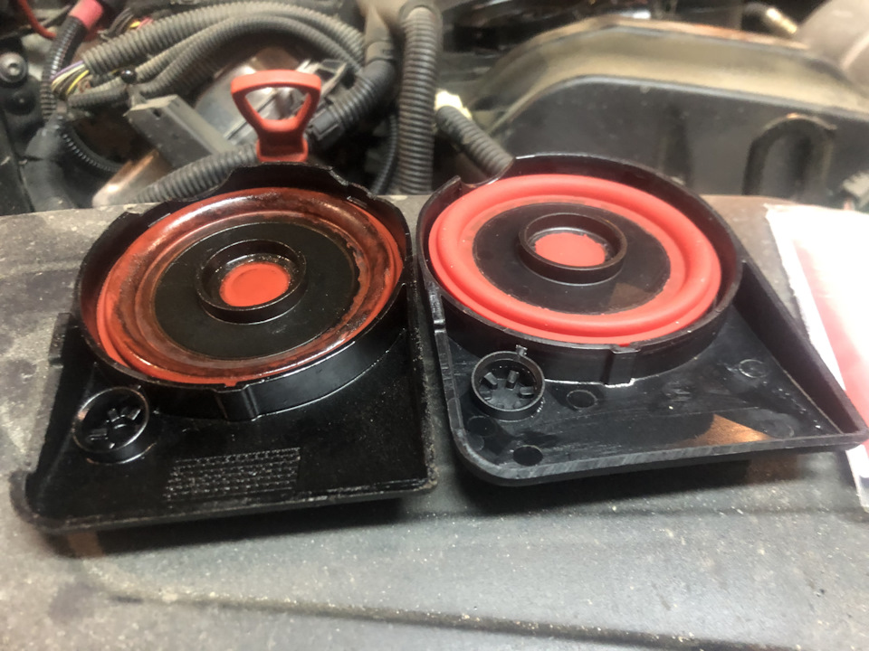 最大59％オフ！ ロイヤル ブレーキングブラケット RT-111GSR 400 APゴールド塗装 ※片側のみです 左右セットではありません 