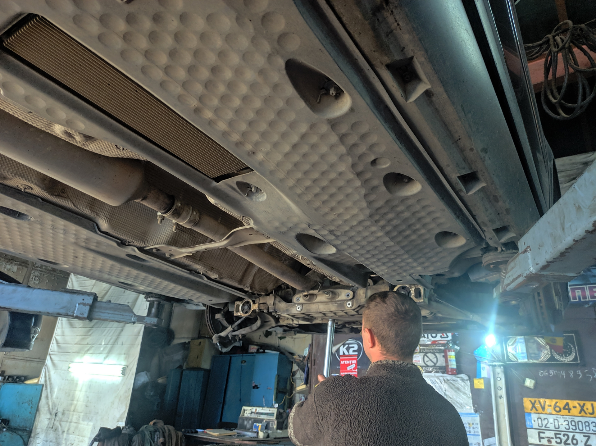 Реставрация рулевой рейки — Volkswagen Passat B6, 2 л, 2007 года ...