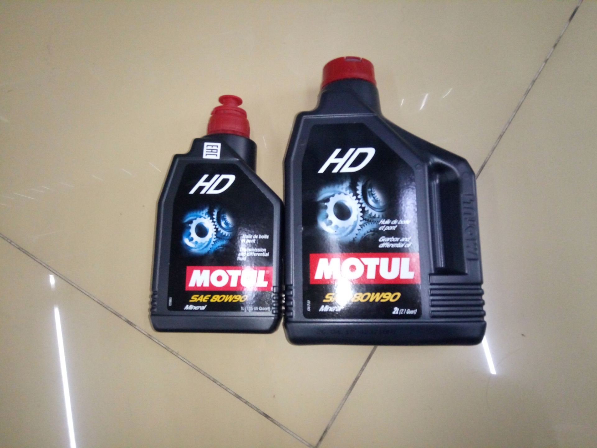 Масло дифференциалов и раздатки. Митсубиси паджеро 3 масло в раздатку. Масло в раздатку бмв х5 е53. Масло в передний редуктор bmw x5 e53. 2.