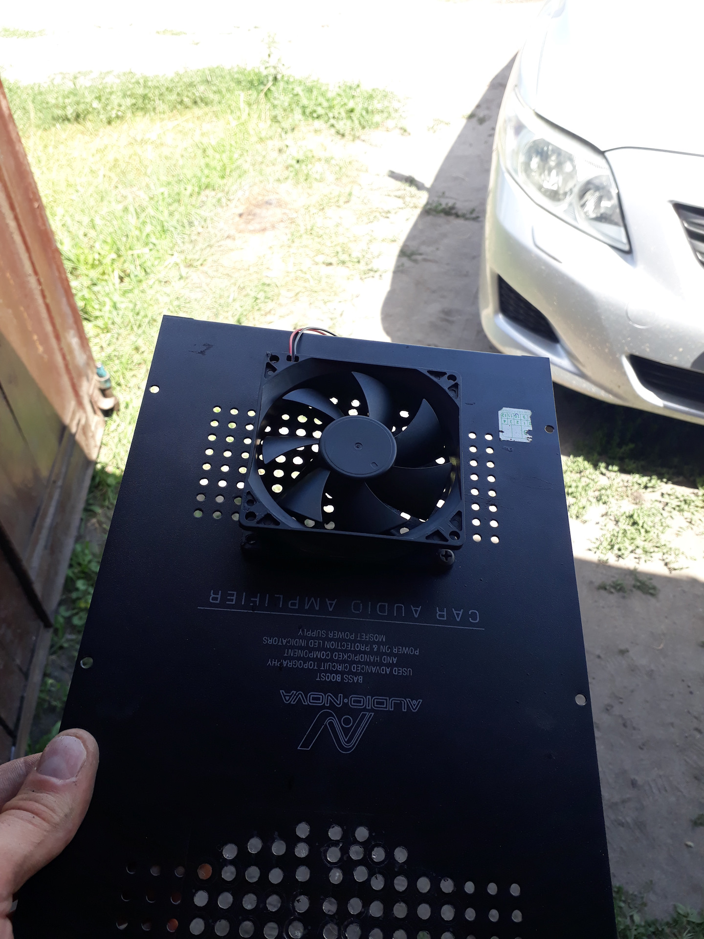 Дополнительнойе охлаждение усилителя AUDIO NOVA — Toyota Corolla (140/ ...