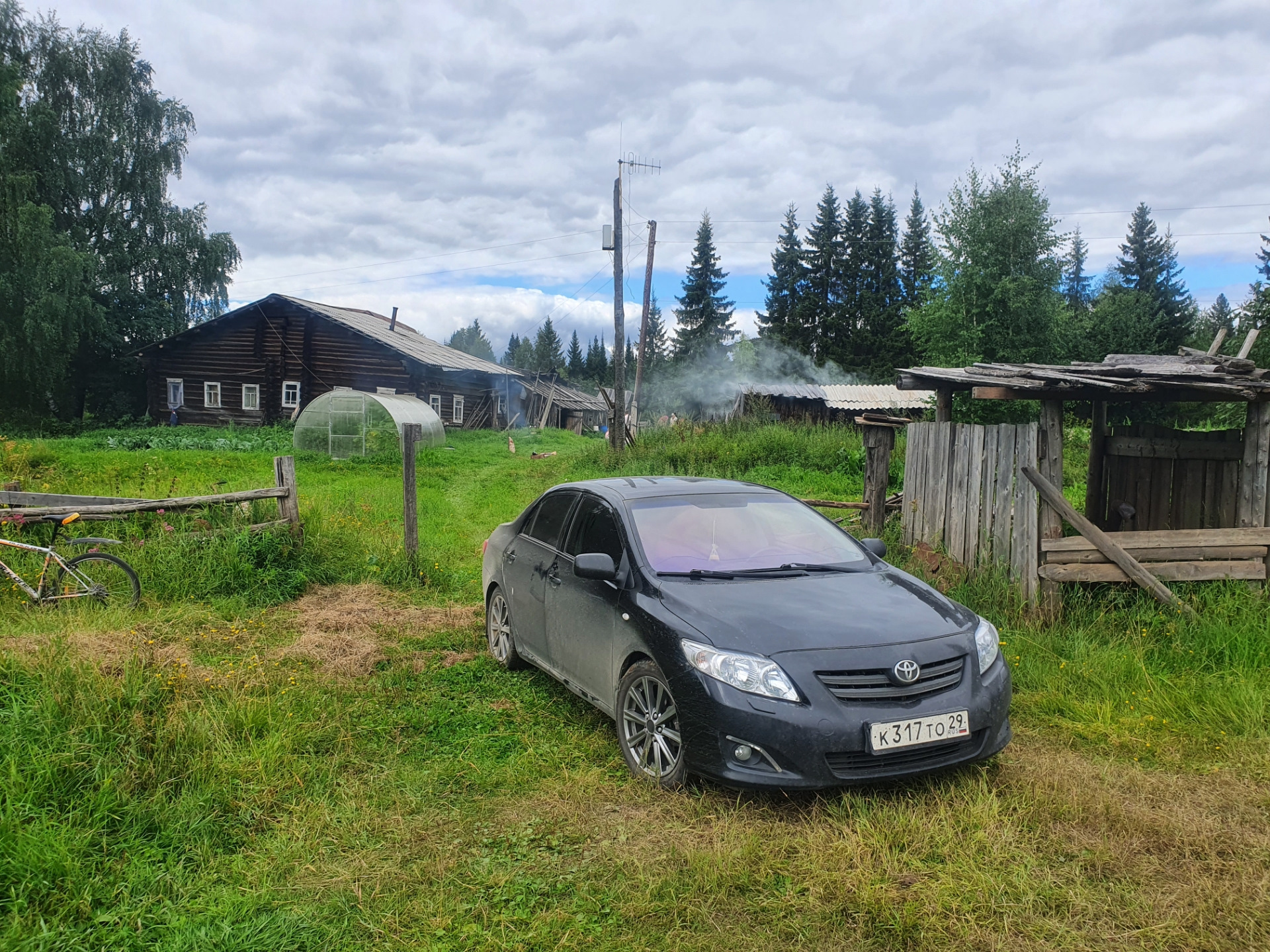 Chevrolet Cruze черная Погар