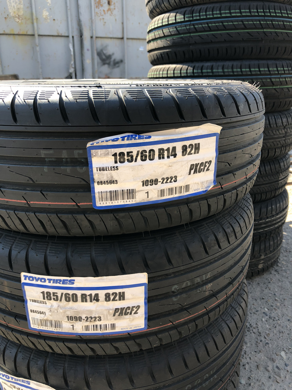 TOYO Proxes CF2 185/60 R14 — новая летняя резина! — Lada 21093i, 1,5 л,  1999 года | колёсные диски | DRIVE2