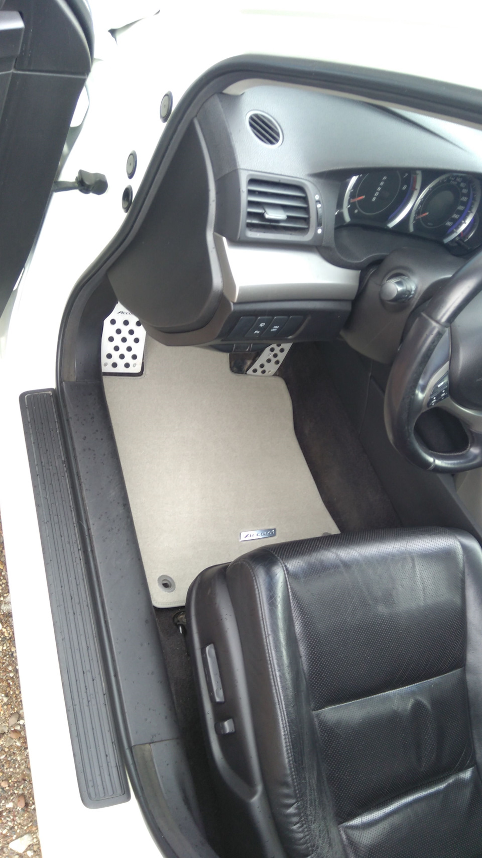 Фото в бортжурнале Honda Accord (8G)