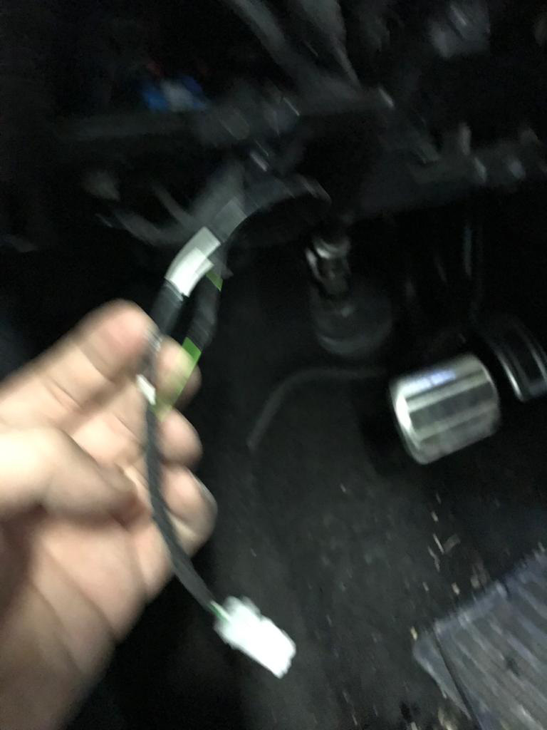 Светящиеся накладки на пороги — Peugeot 3008 (2G), 2 л, 2018 года ...