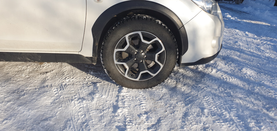 Шины 215*65*17- ХАКА 9 — Subaru XV (1G), 2 л, 2012 года | шины | DRIVE2