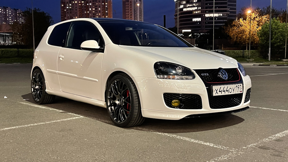 Volkswagen Golf GTI K04 stage3 revo