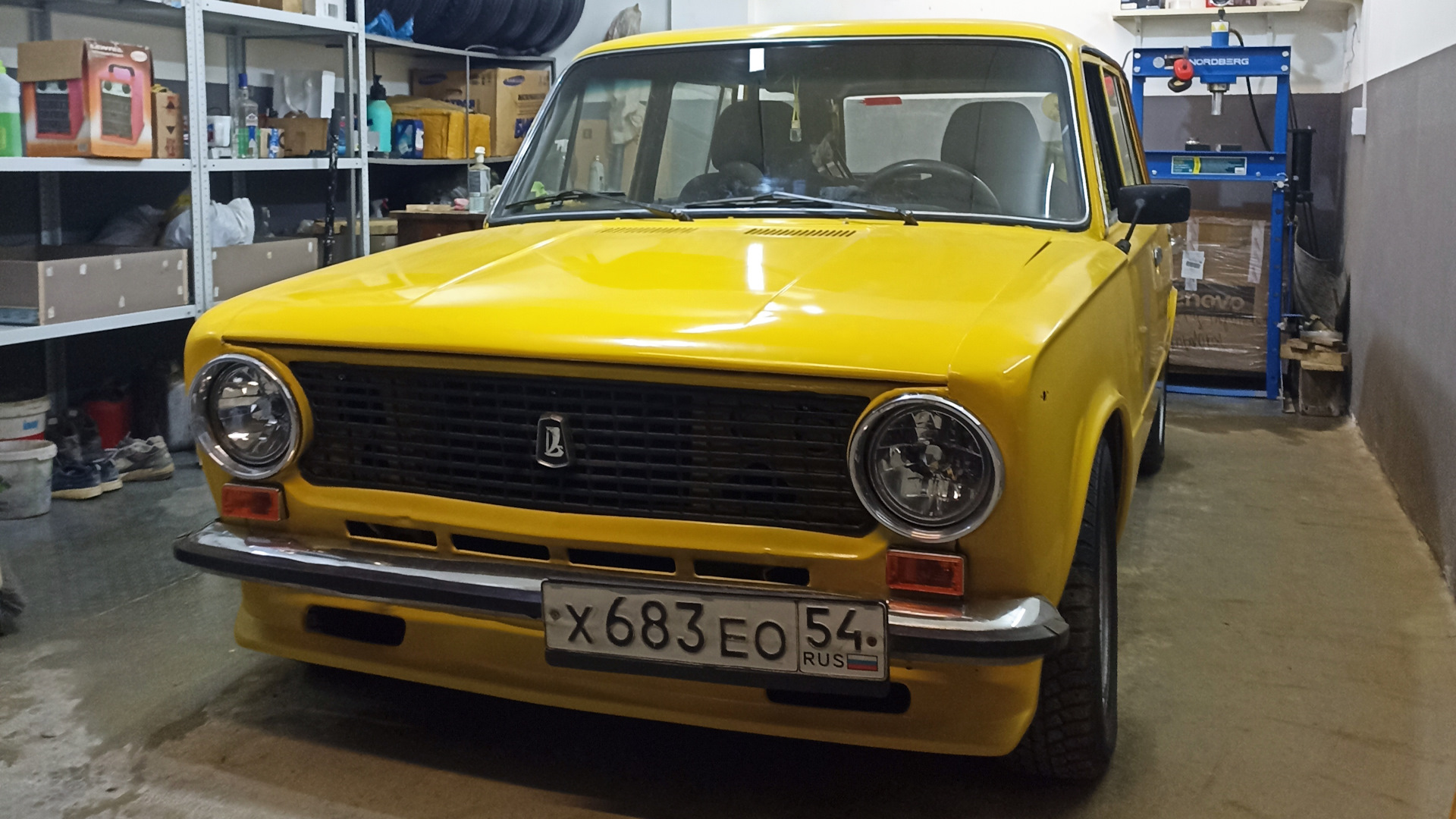 Lada 2102 1.2 бензиновый 1976 | 