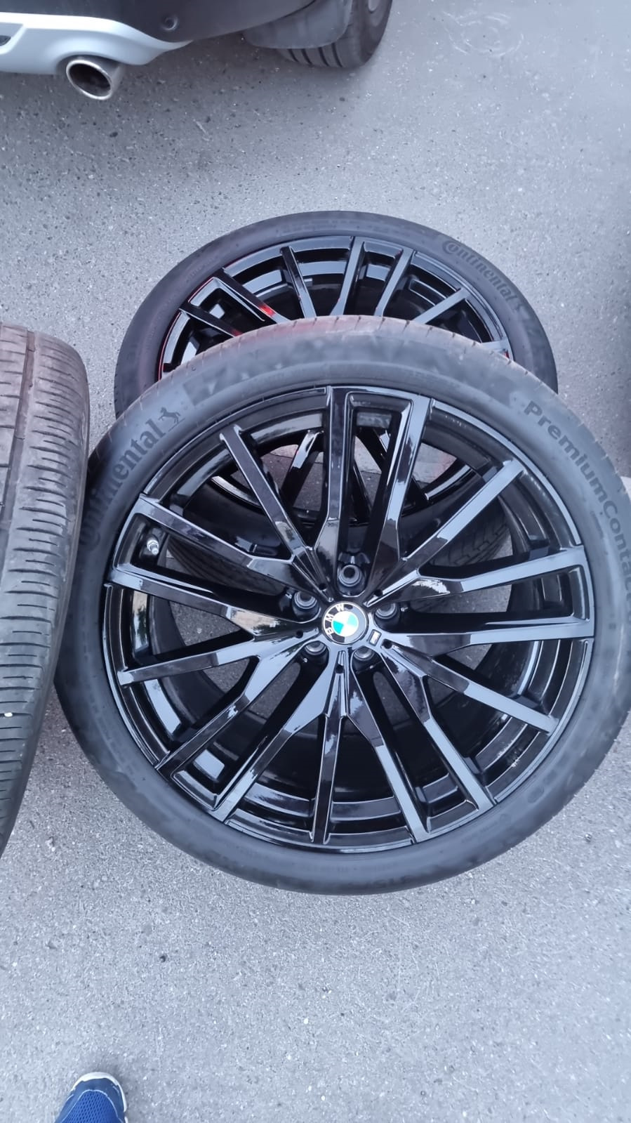 КОЛЕСА BMW Y-Spoke 742M Jet Black + Колпачки — BMW X6 (G06), 3 л, 2021 года  | колёсные диски | DRIVE2