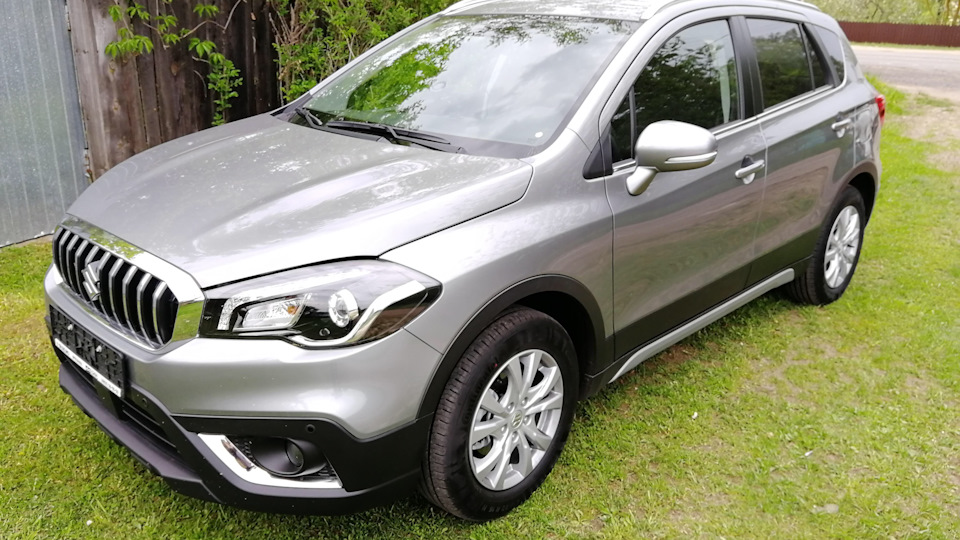 suzuki sx4 s cross 1 4 4wd drive2