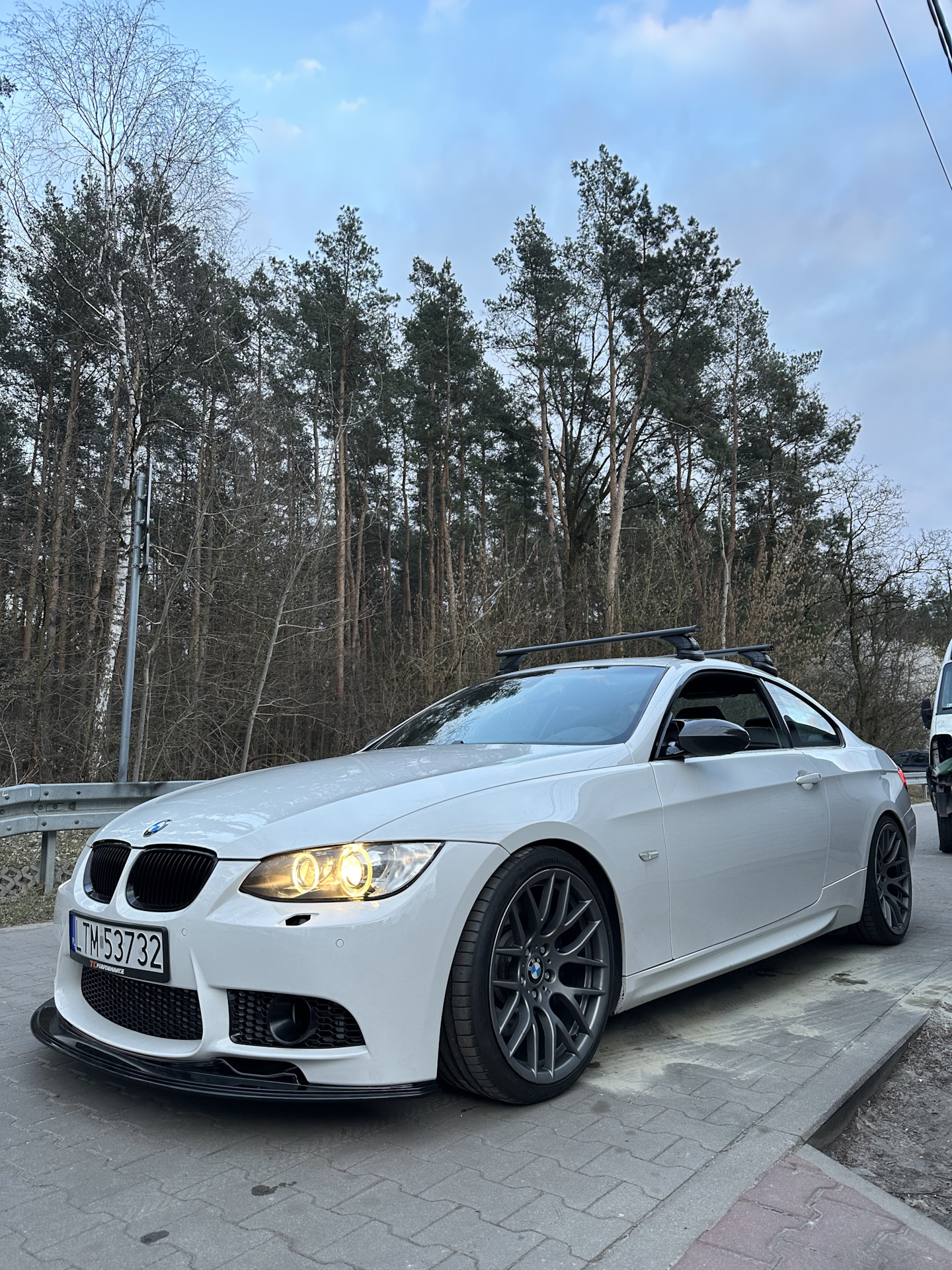 265-30-235-bmw-3-series-coupe-e92-3