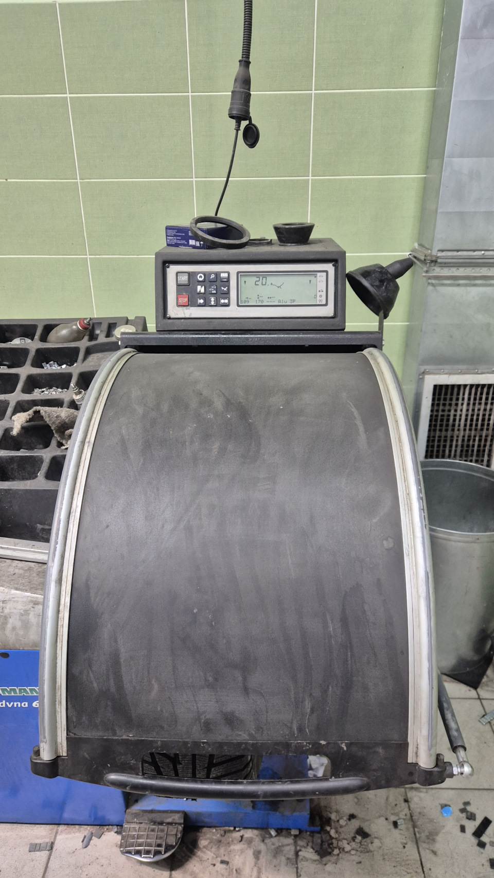 Фото в бортжурнале Volvo XC60 (1G)