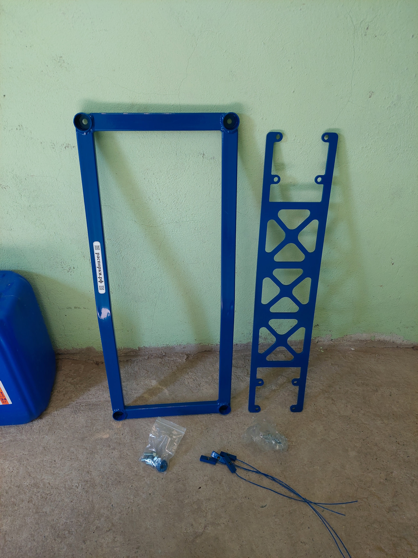 Распорки (увеличение жесткости кузова) — Mitsubishi Outlander XL, 2,4 л ...