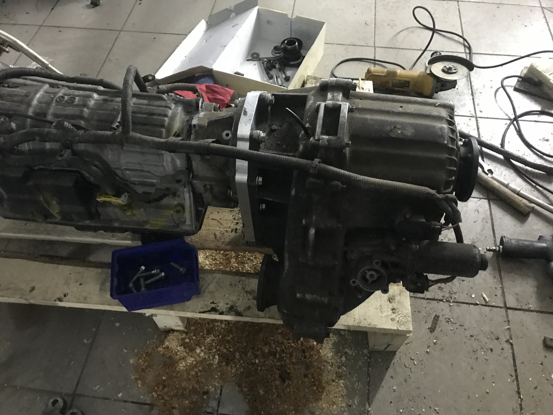 Акпп а650 соленоид s4. Акпп 3uz fe. Акпп тойота 3uz-fe. Ваз 2110 3uz fe. Discovery 3 свап на 3.