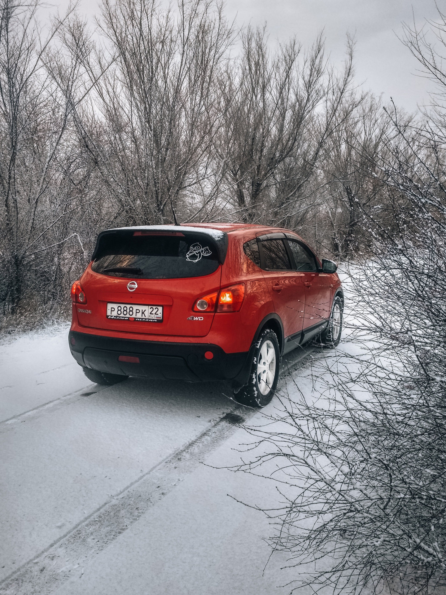 Спойлер на QashQai j10 — Nissan Qashqai (1G), 2 л, 2009 года | тюнинг |  DRIVE2