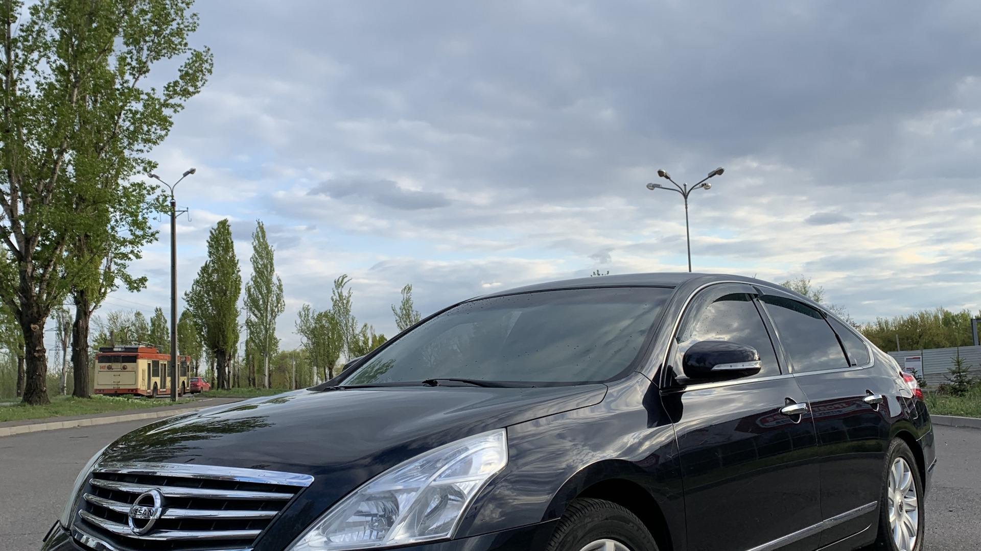 Nissan Teana (J32) 2.5 бензиновый 2008 | Темно-синий металлик на DRIVE2