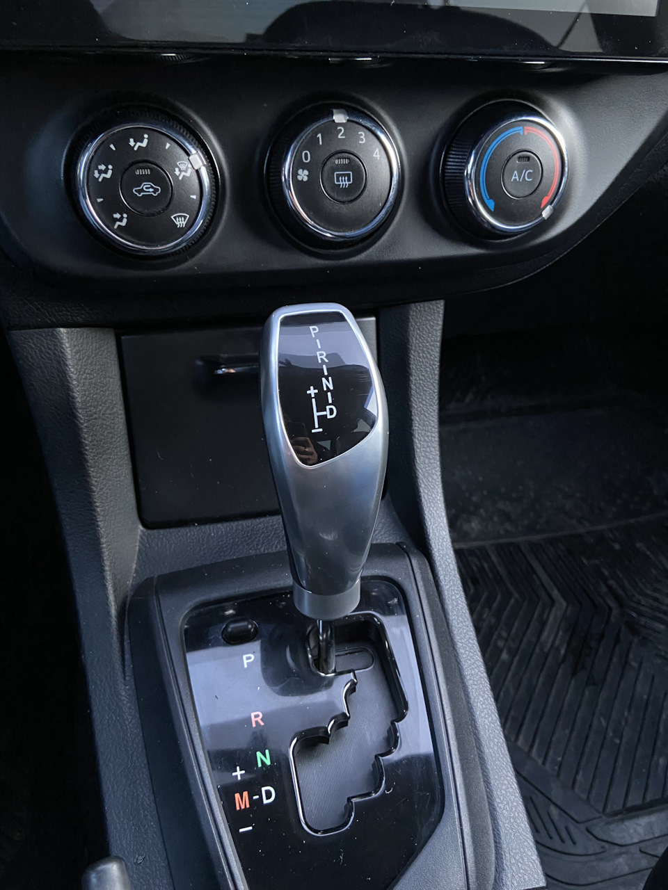 Рычаг селектора акпп — Toyota Corolla (160), 1,6 л, 2013 года ...