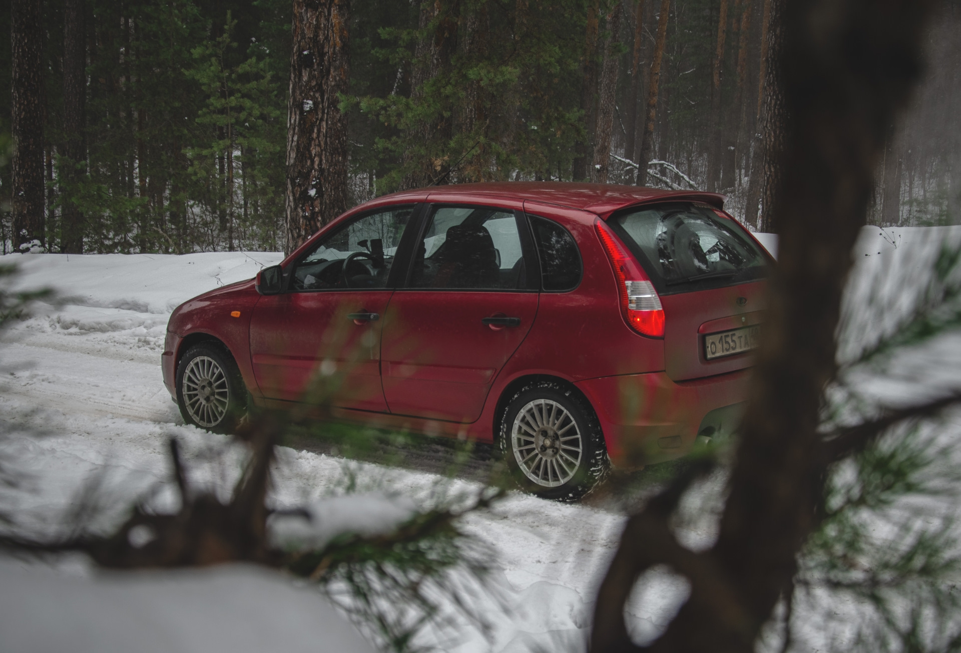 Фото в лесу. — Lada Калина Спорт (1G), 1,6 л, 2012 года | фотография ...