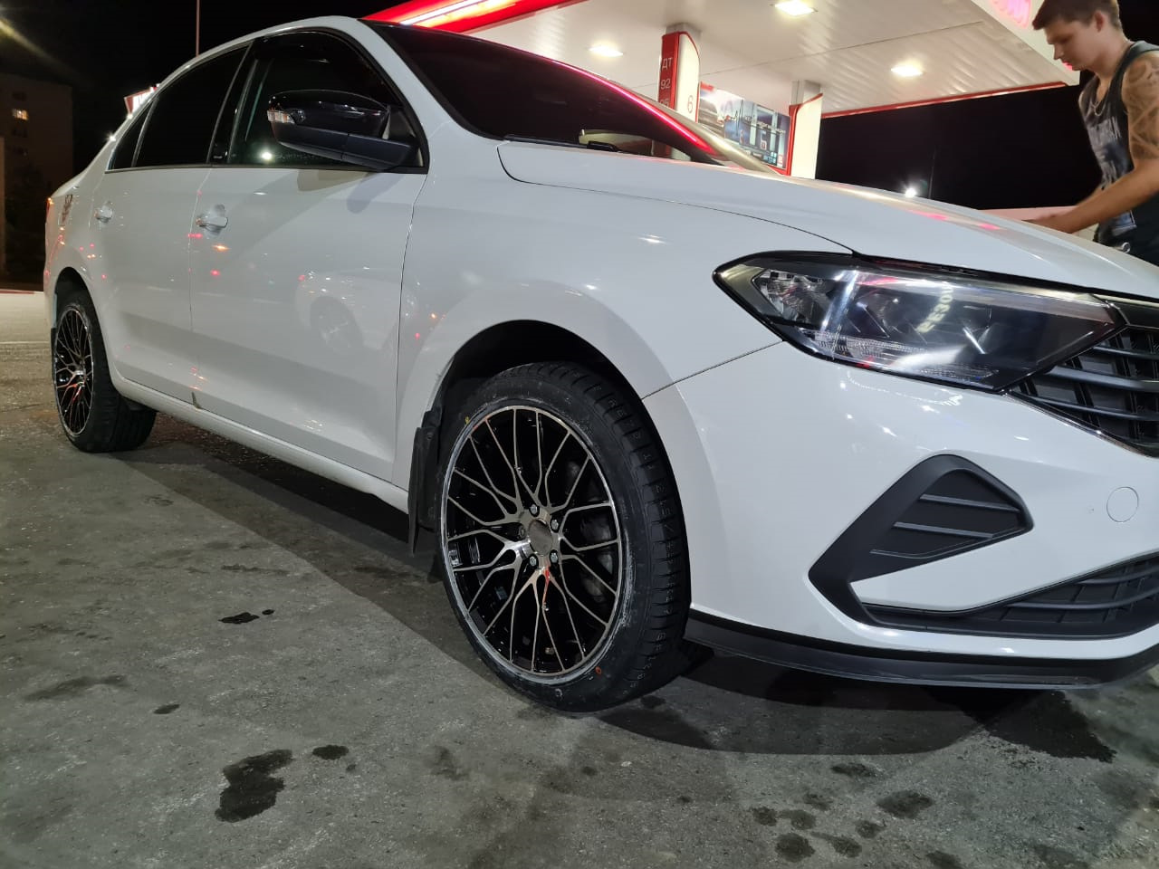 Диски R17 — Volkswagen Polo liftback, 1,6 л, 2020 года | шины | DRIVE2