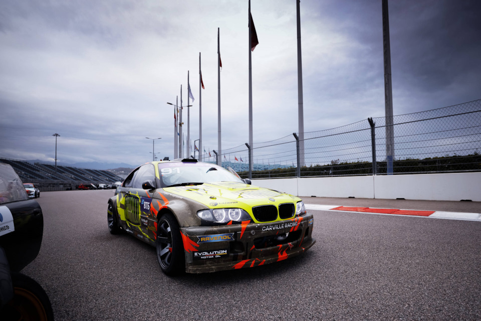 BMW 3 Challenge дрифт