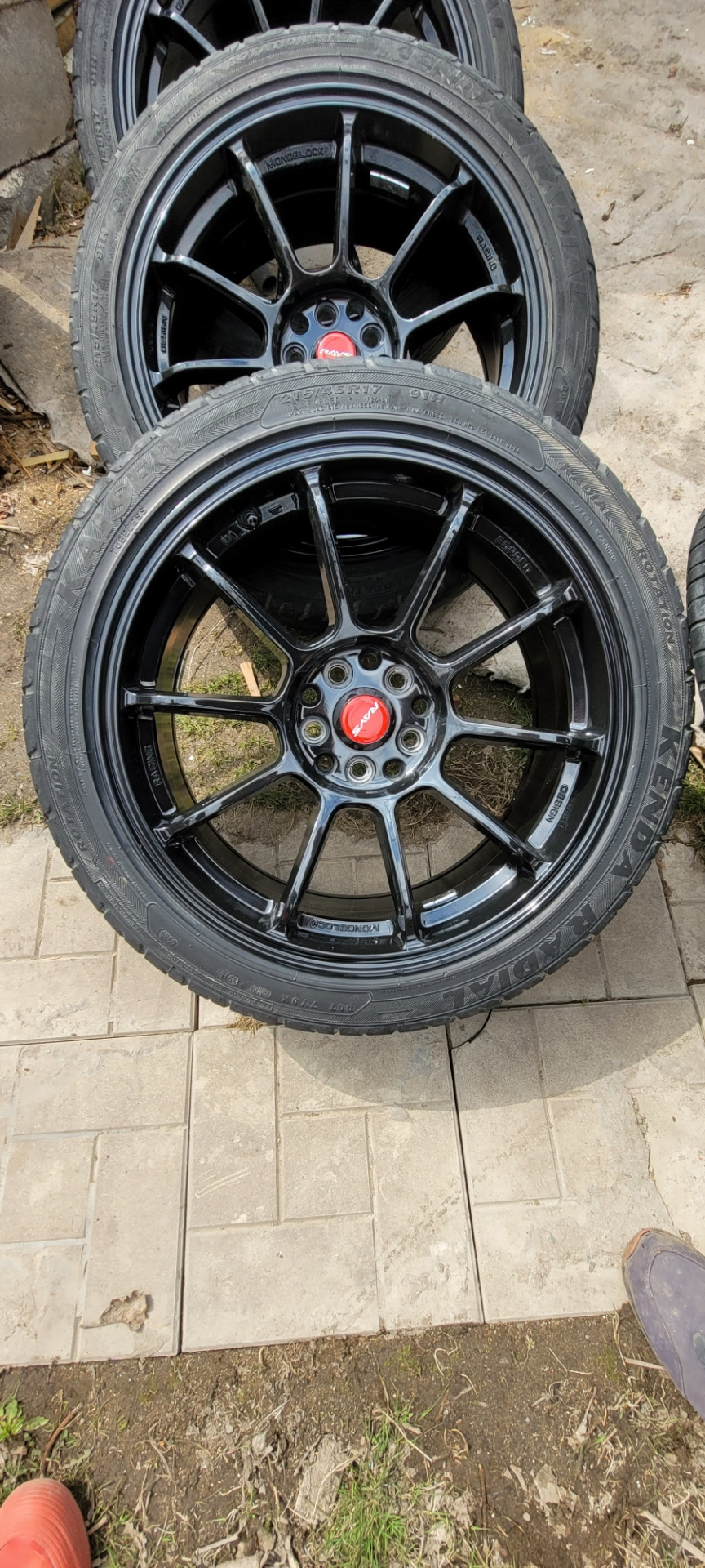 Приус 30. Колеса volk raicing 7.5jj et+32 r17. Какая резина встанет ...