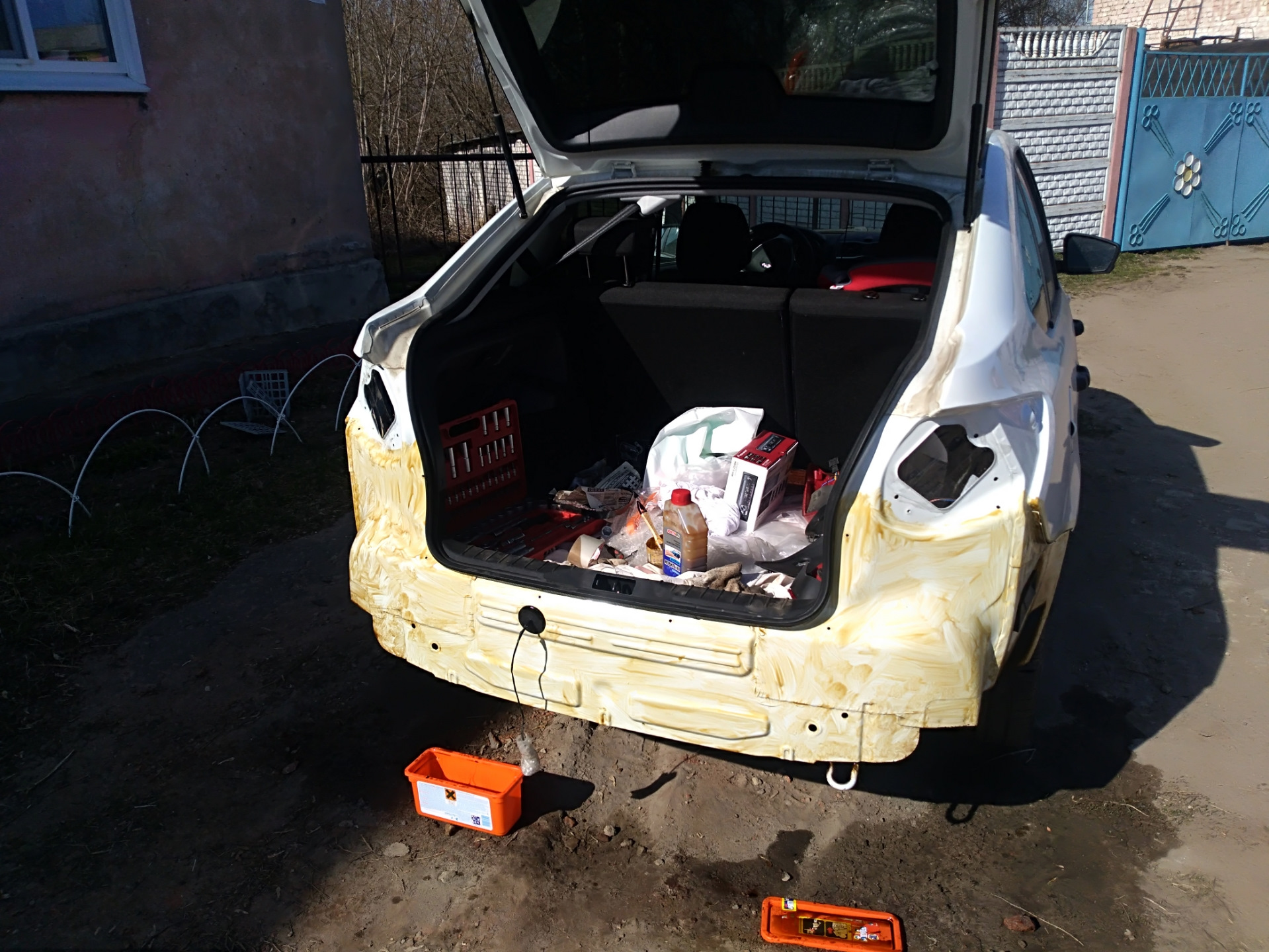 болт крепления заднего бампера 2190. крепление заднего бампера лада гранта. крепление бампера лада гранта фл. лада гранта без заднего бампера. крепление заднего бампера лада гранта лифтбек.