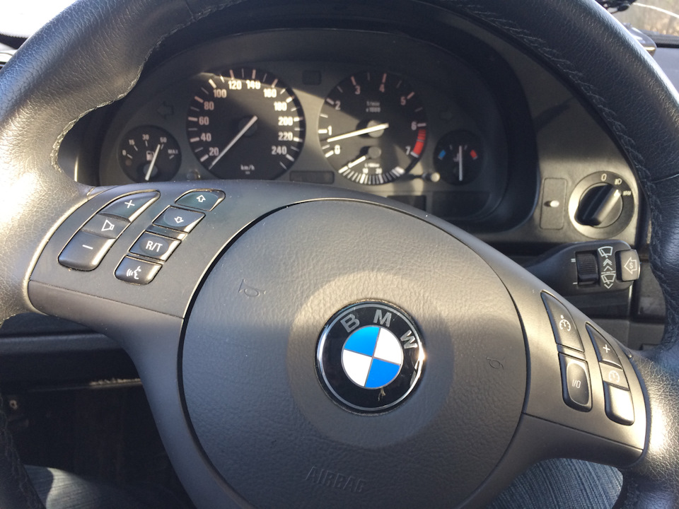 E39. Значок износа торм/колодок -решено! — BMW 5 series (E39), 2,2 л ...