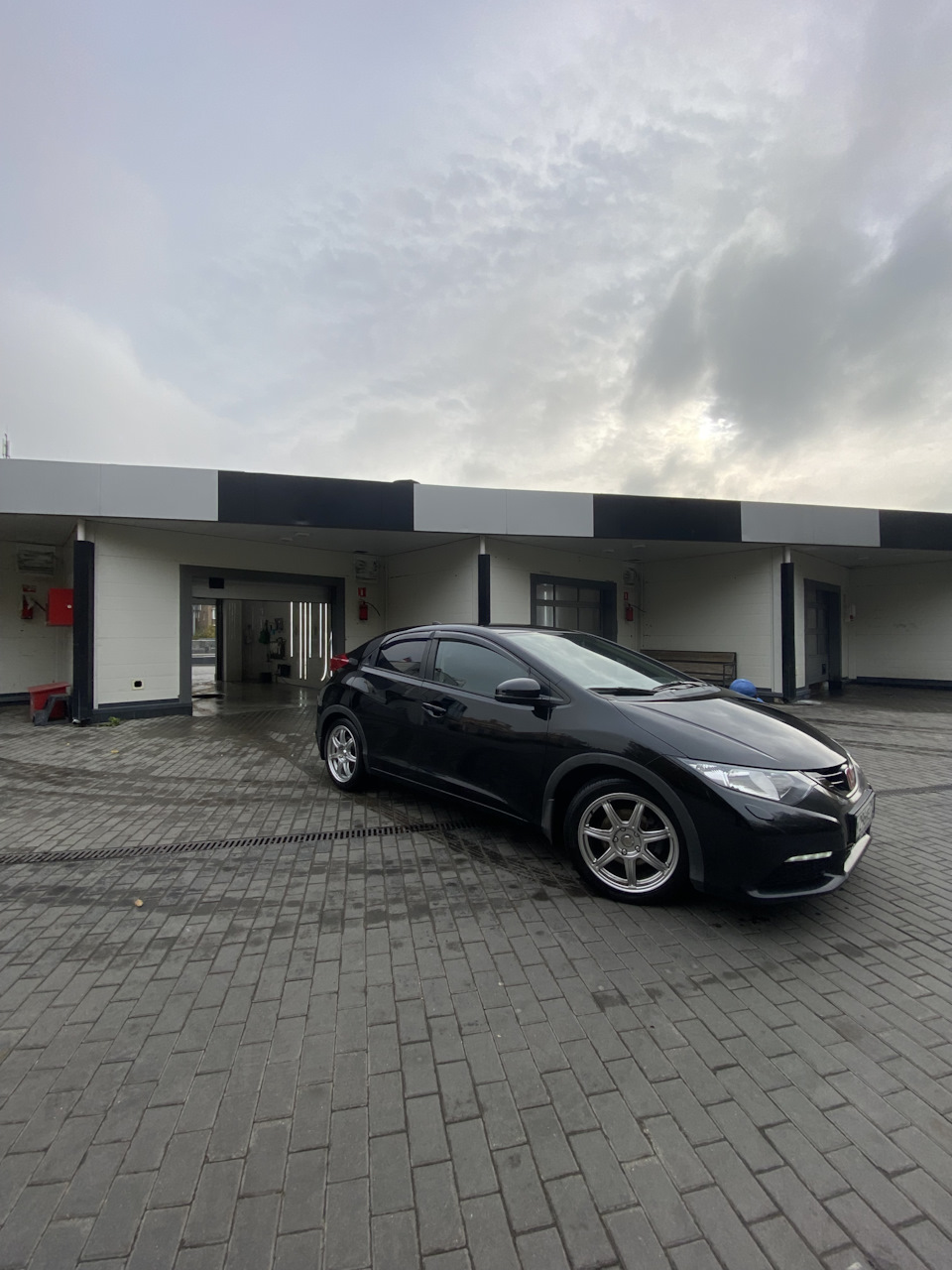 Фото в бортжурнале Honda Civic Hatchback (9G)