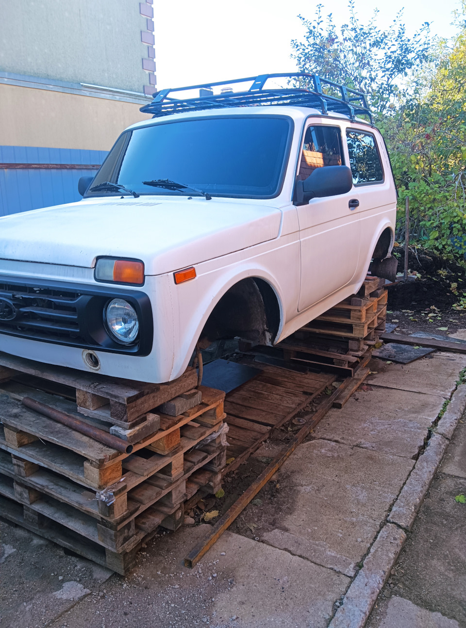 Установка нового лонжерона. Усиление — Lada 4x4 3D, 1,7 л, 2002 года |  кузовной ремонт | DRIVE2