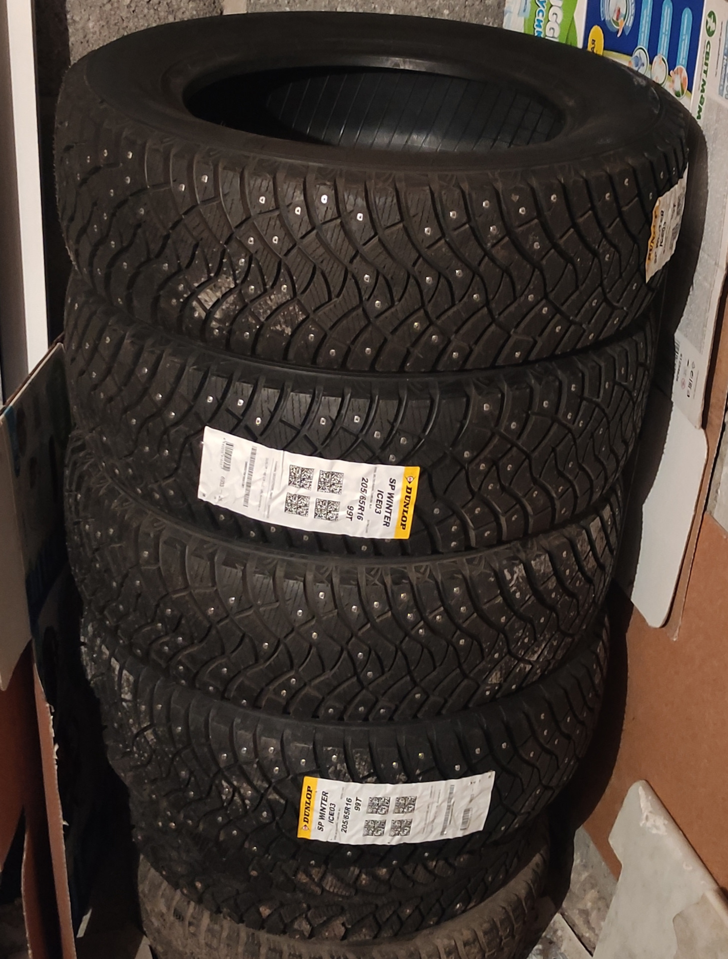 Dunlop SP Winter Ice 03 — Skoda Octavia A7 Mk3, 1,6 л, 2017 года | шины ...