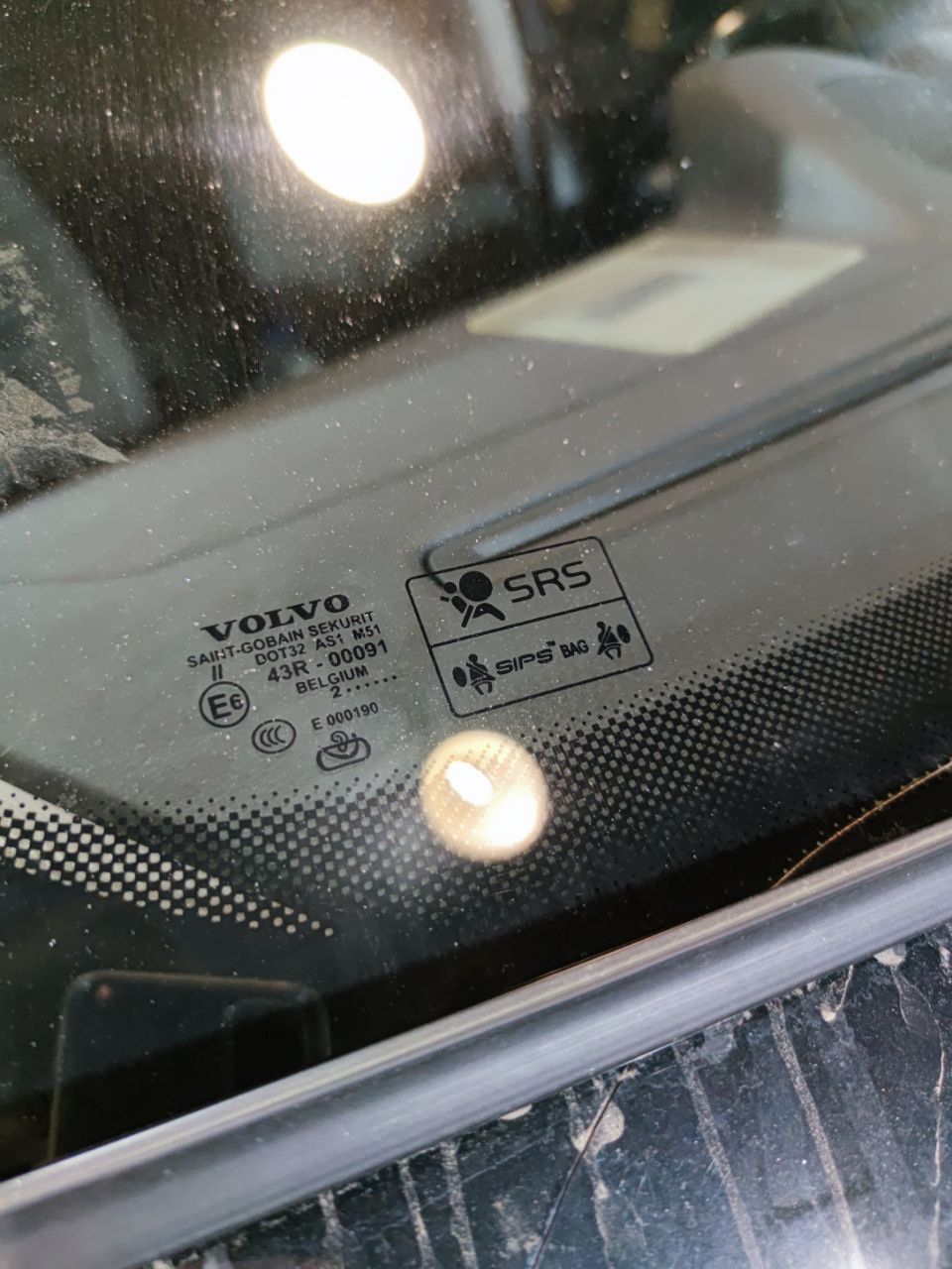 Купить Лобовое Стекло Вольво 960