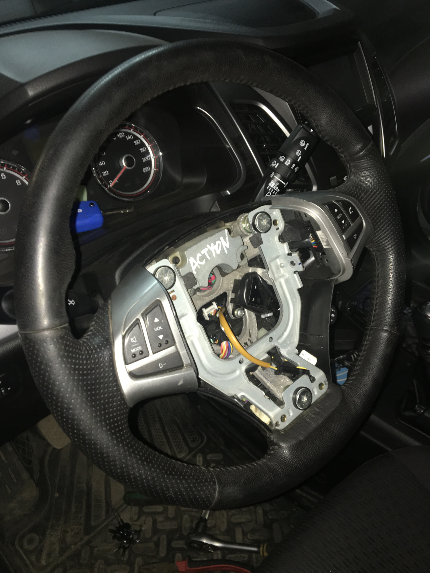Как снять руль на рекстон Кнопки на руль - SsangYong Actyon (2G), 2 л, 2014 года тюнинг DRIVE2