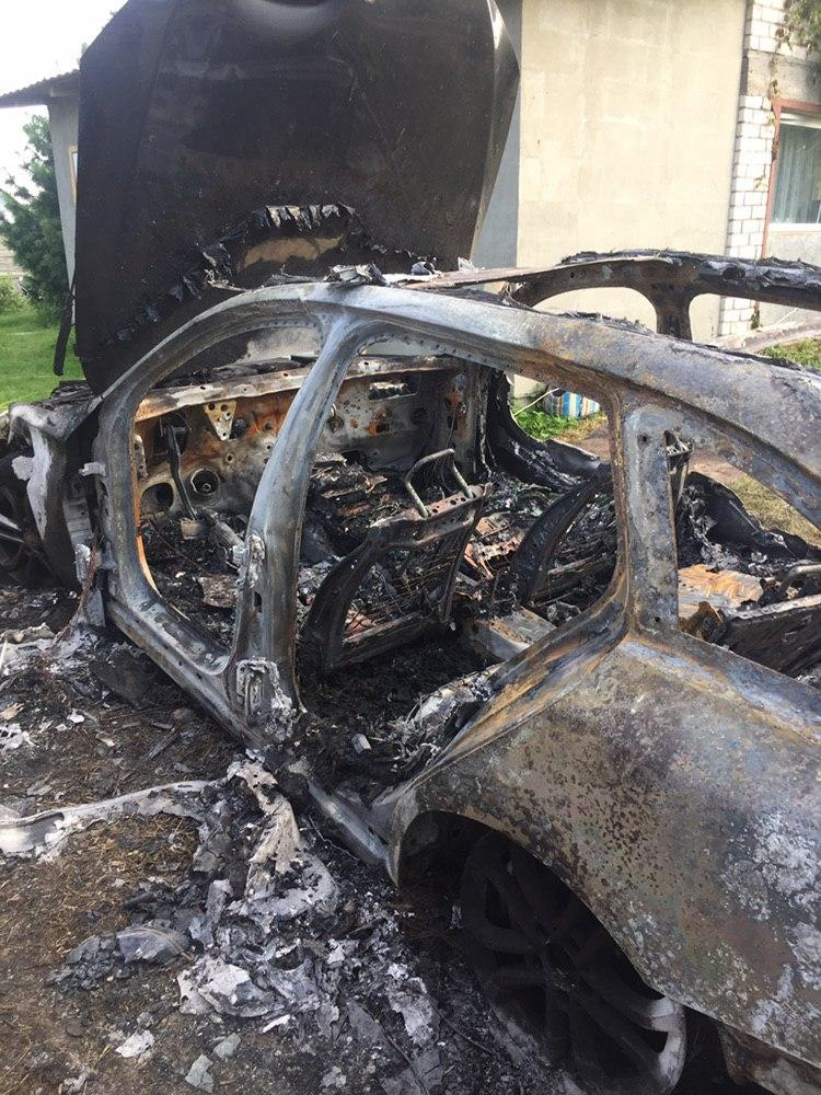 сгорел мерседес