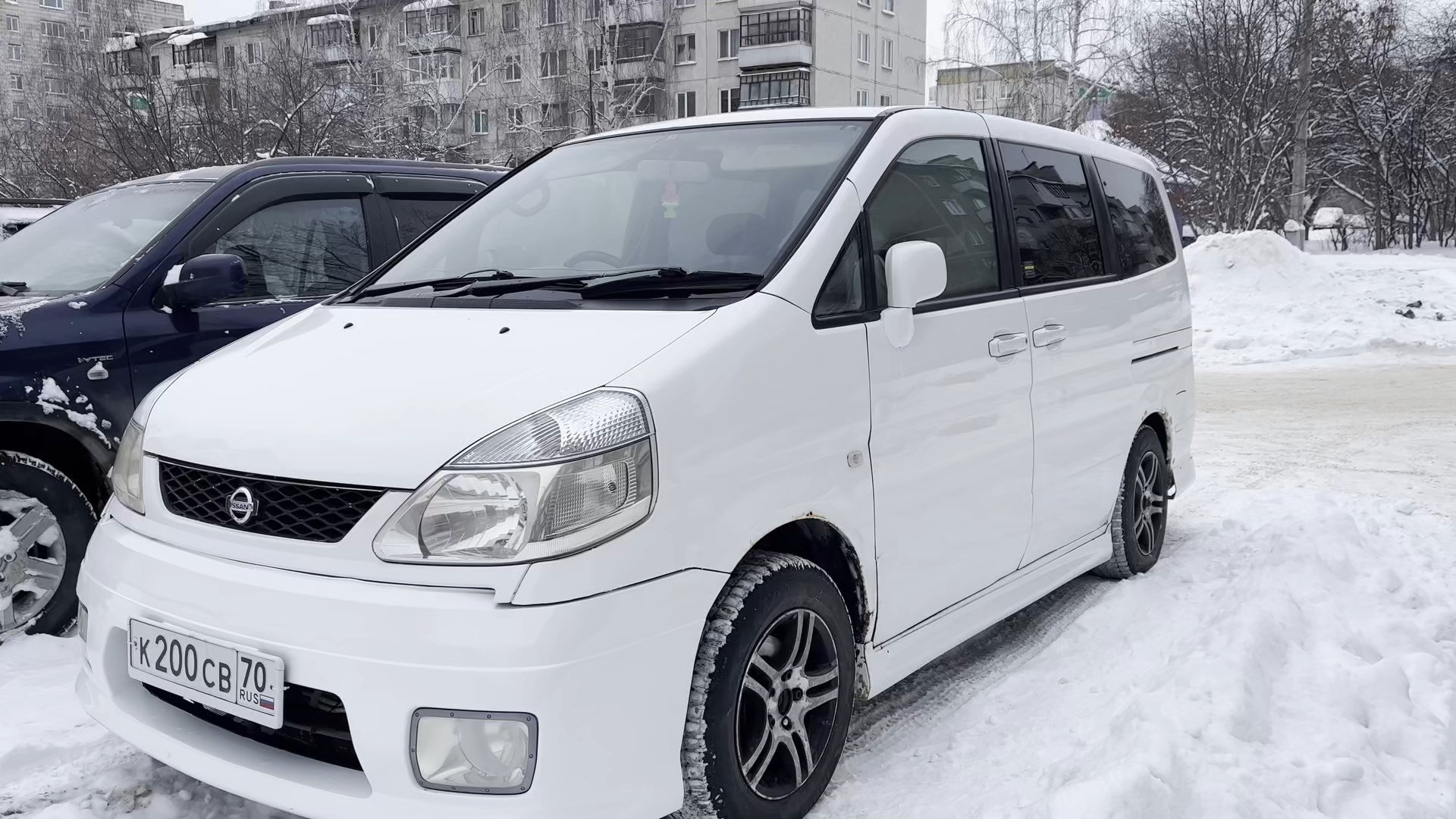 Nissan Serena 2005