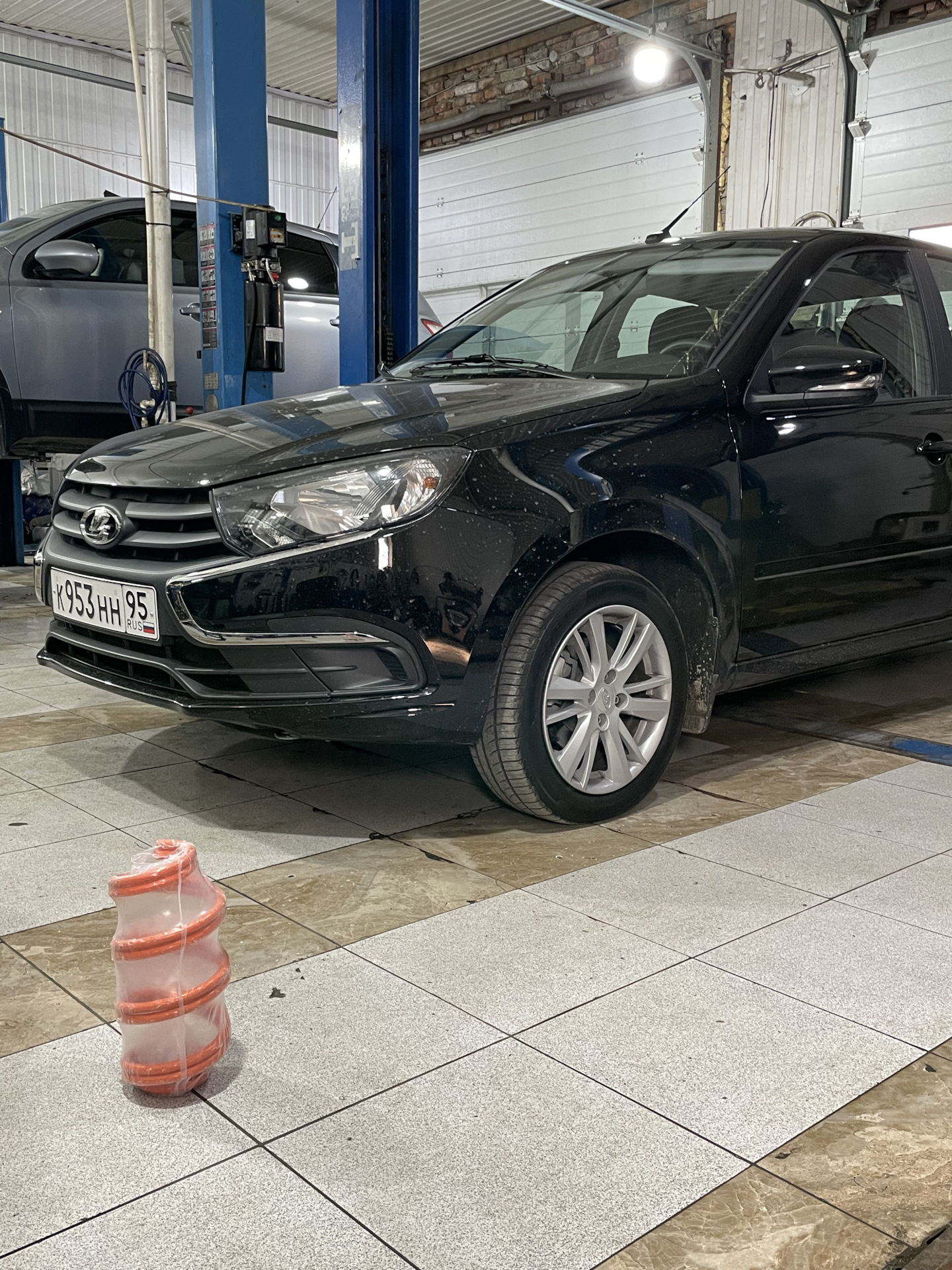 Занижение -50 — Lada Гранта (2G) FL, 1,6 л, 2023 года | тюнинг | DRIVE2