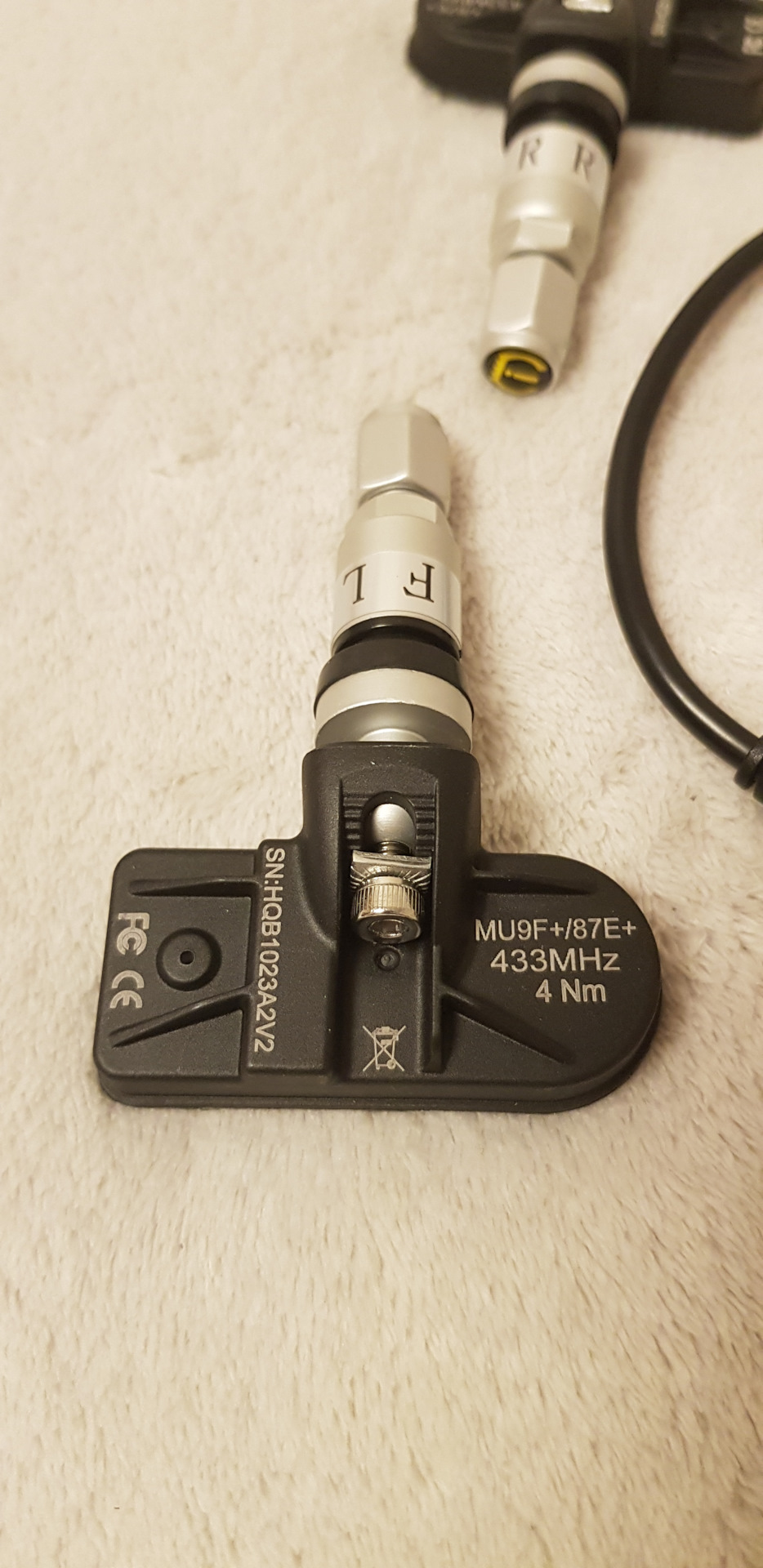 Система контроля давления в шинах TPMS Deelife MU9F-5 — Volvo XC90 (1G ...