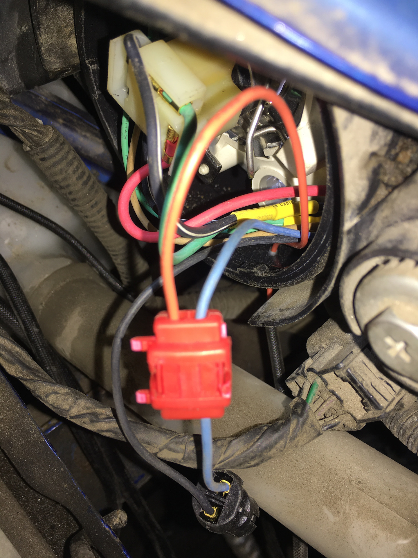 Разъем фаркопа мзса. Подключение розетки фаркопа форд фокус 2 хэтчбек. Как подключить хэтчбек. Как подключить хэтчбек. Подключение бортового компьютера ваз 1118 калина.