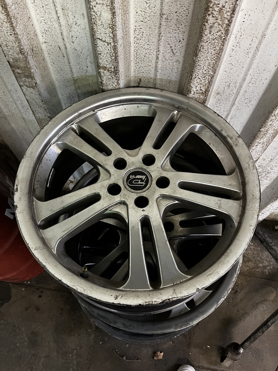 Продам диски р18 — Ford Focus II Hatchback, 2 л, 2005 года | колёсные ...