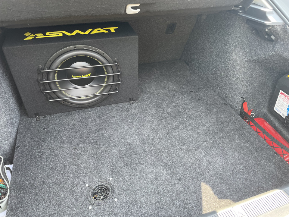 Subwoofer skoda octavia store 2