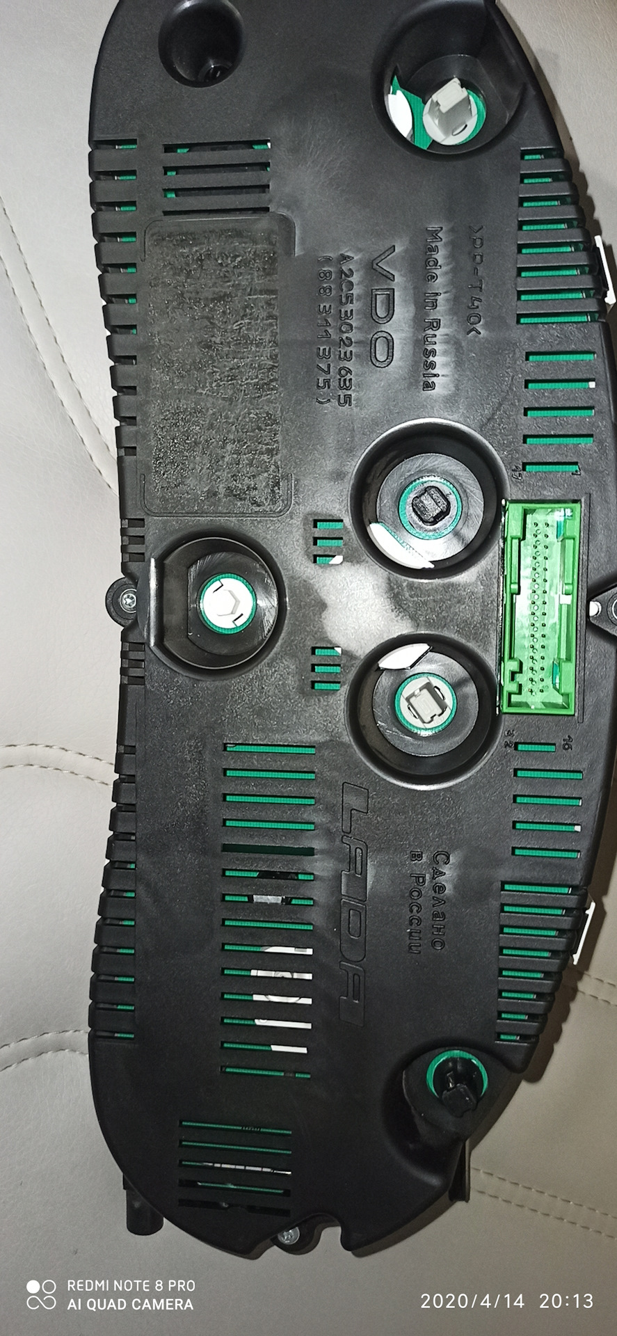 Перестала работать панель приборов(стрелка спидометра) — Lada Приора ...