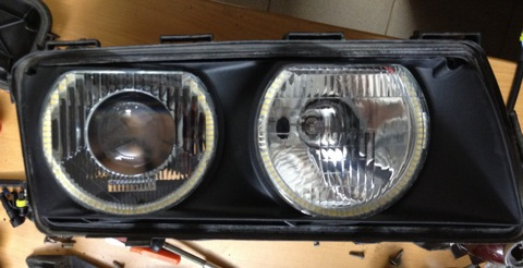 Уплотнитель стекла фары E38 BMW 63128361290 — DRIVE2