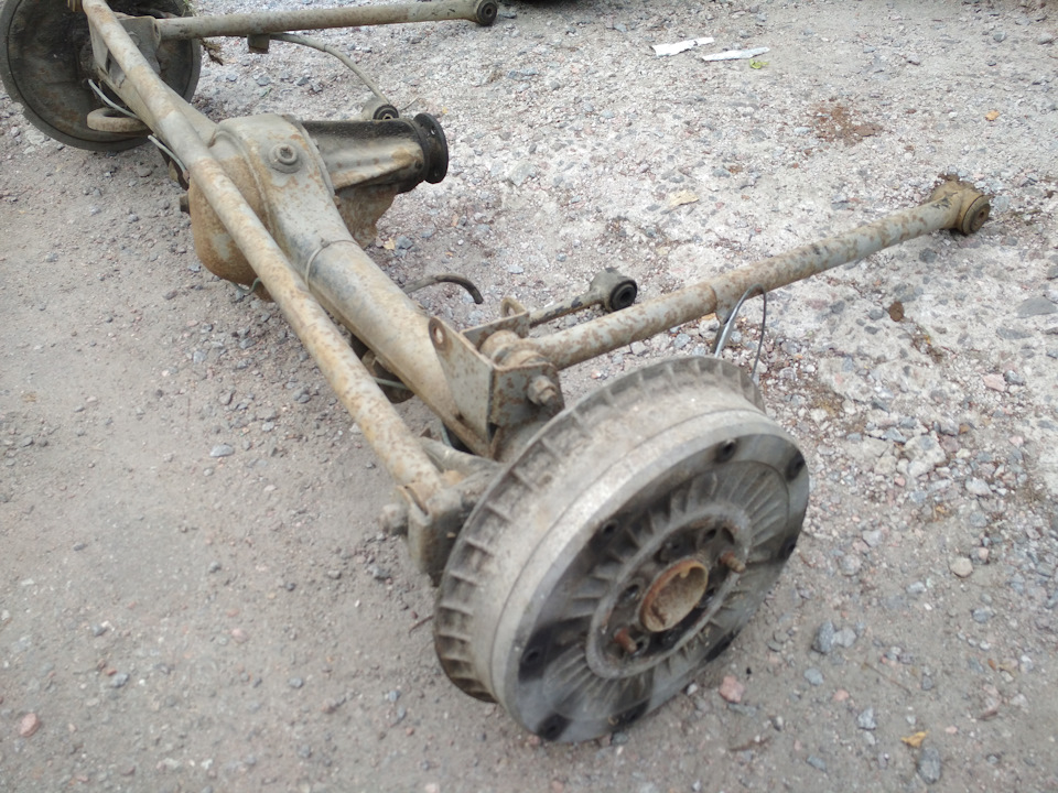 Задний мост ваз 2107. Задний мост ваз 2107 задний мост. Задний мост ваз 2104. Задний мост ваз 2107. Задний мост газ 13 чайка.