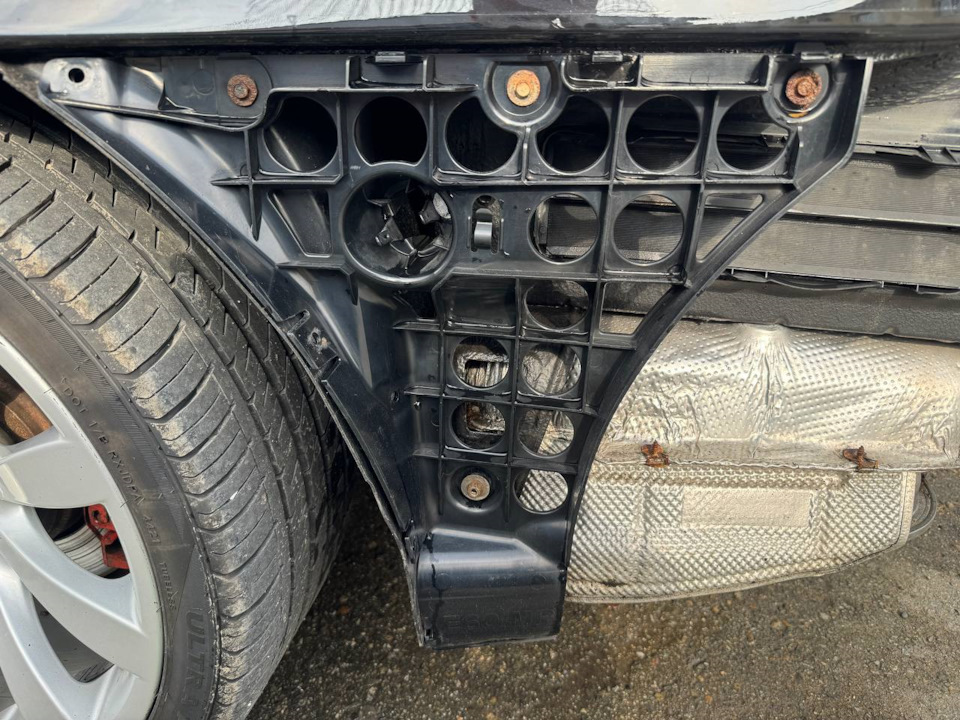 Фото в бортжурнале BMW 5 series (E60)