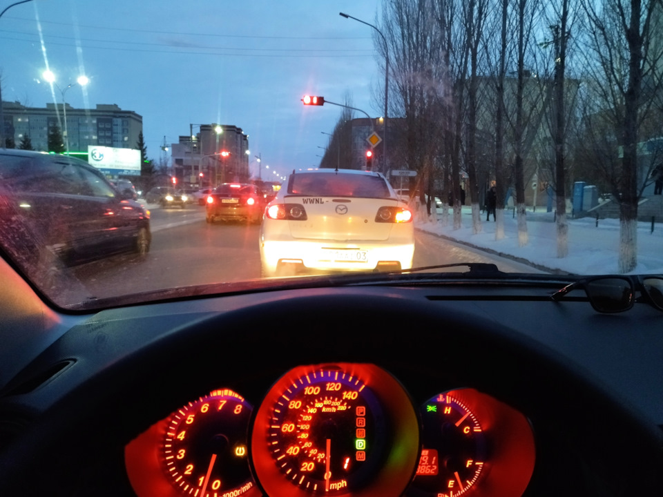 Фото в бортжурнале Mazda 3 (1G)