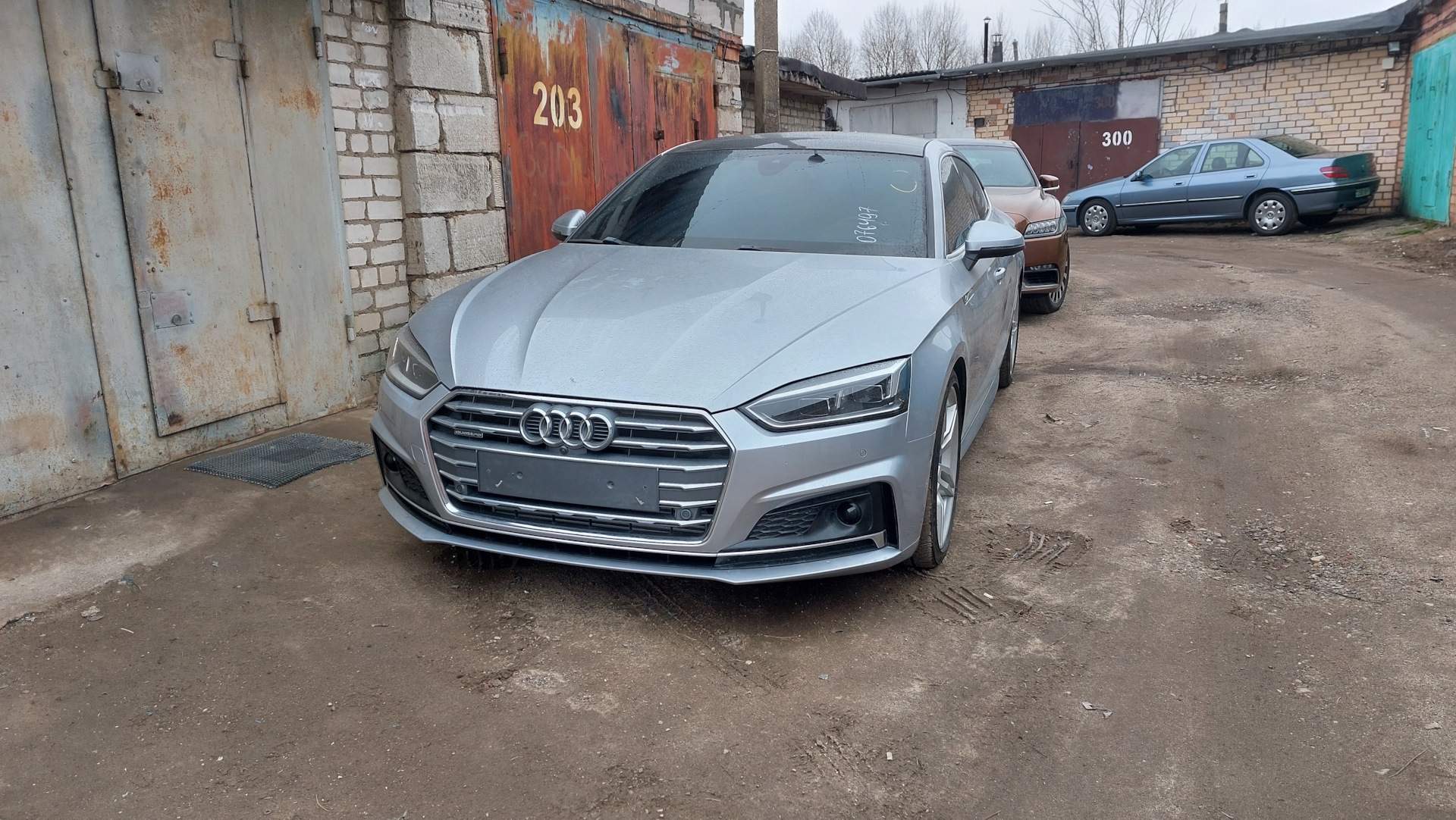 Audi A5 Sportback S-line 2020, отключение SOS, русификация — DRIVE2