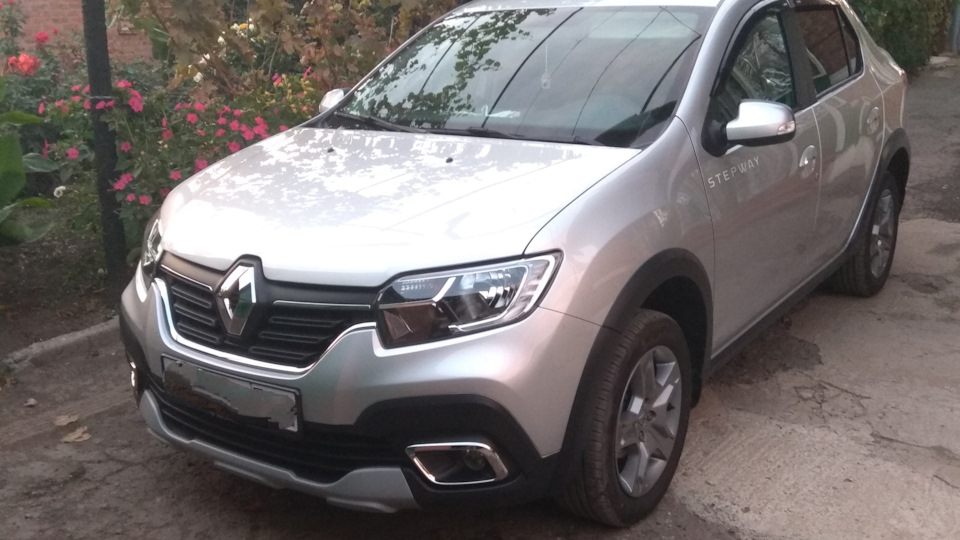 Какое масло лить в двигатель Renault Sandero Stepway