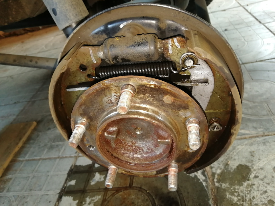 Всё почистил смазал — Lada 4x4 3D