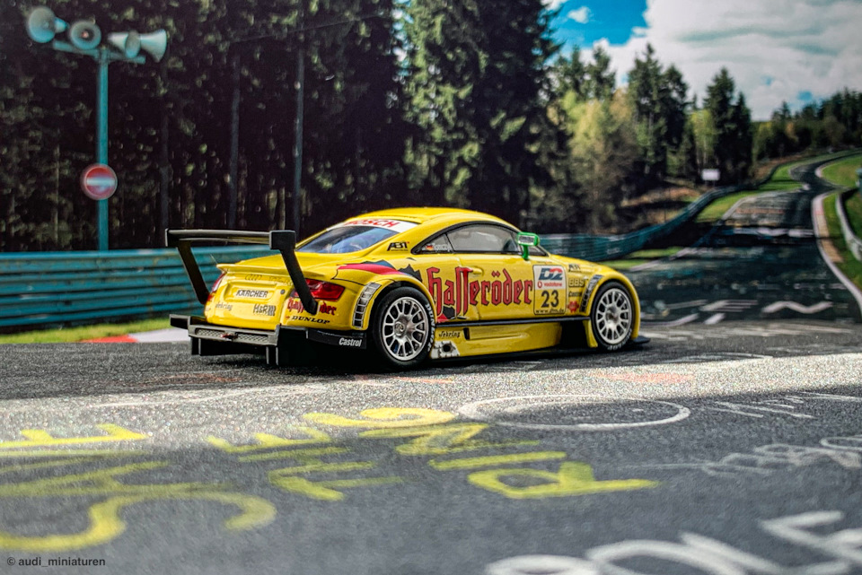 希少】【レア】1/43 AUDI TT-R DTM 2001 C.Abt 希少】【レア】1/43 AUDI