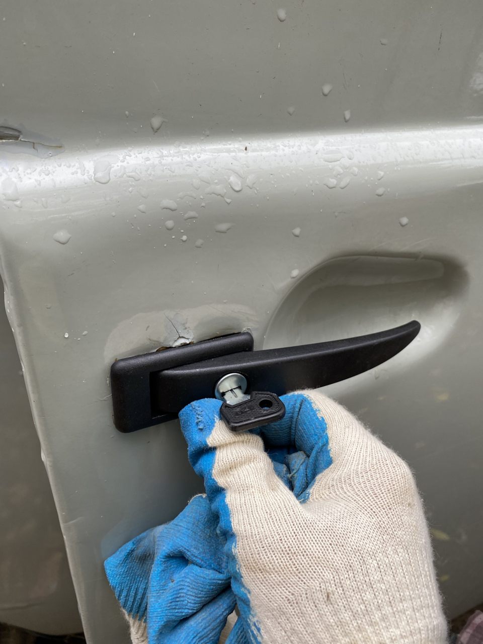 Сломалась ручка боковой двери. Замена ручки — УАЗ 3962, 2,9 л, 2006 ...